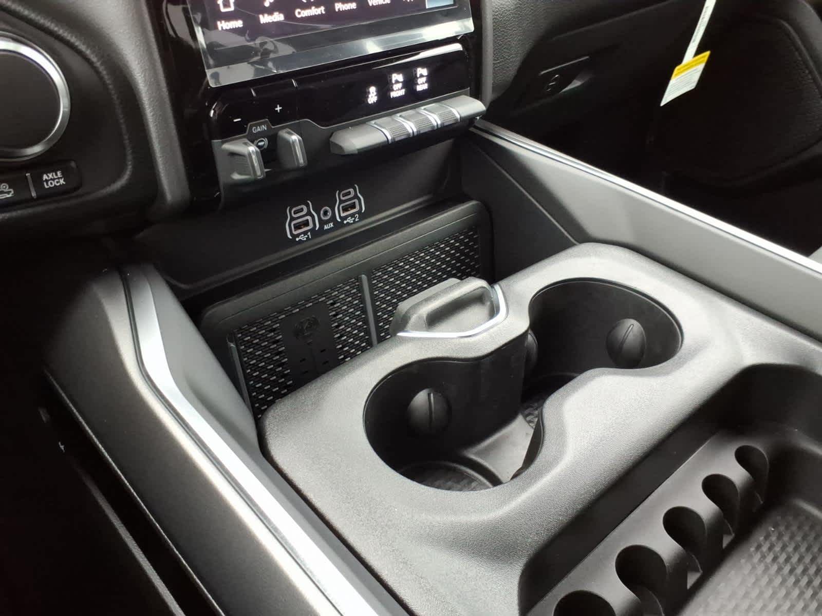 2026 RAM Ram 1500 RAM 1500 LONE STAR CREW CAB 4X4 5'7' BOX