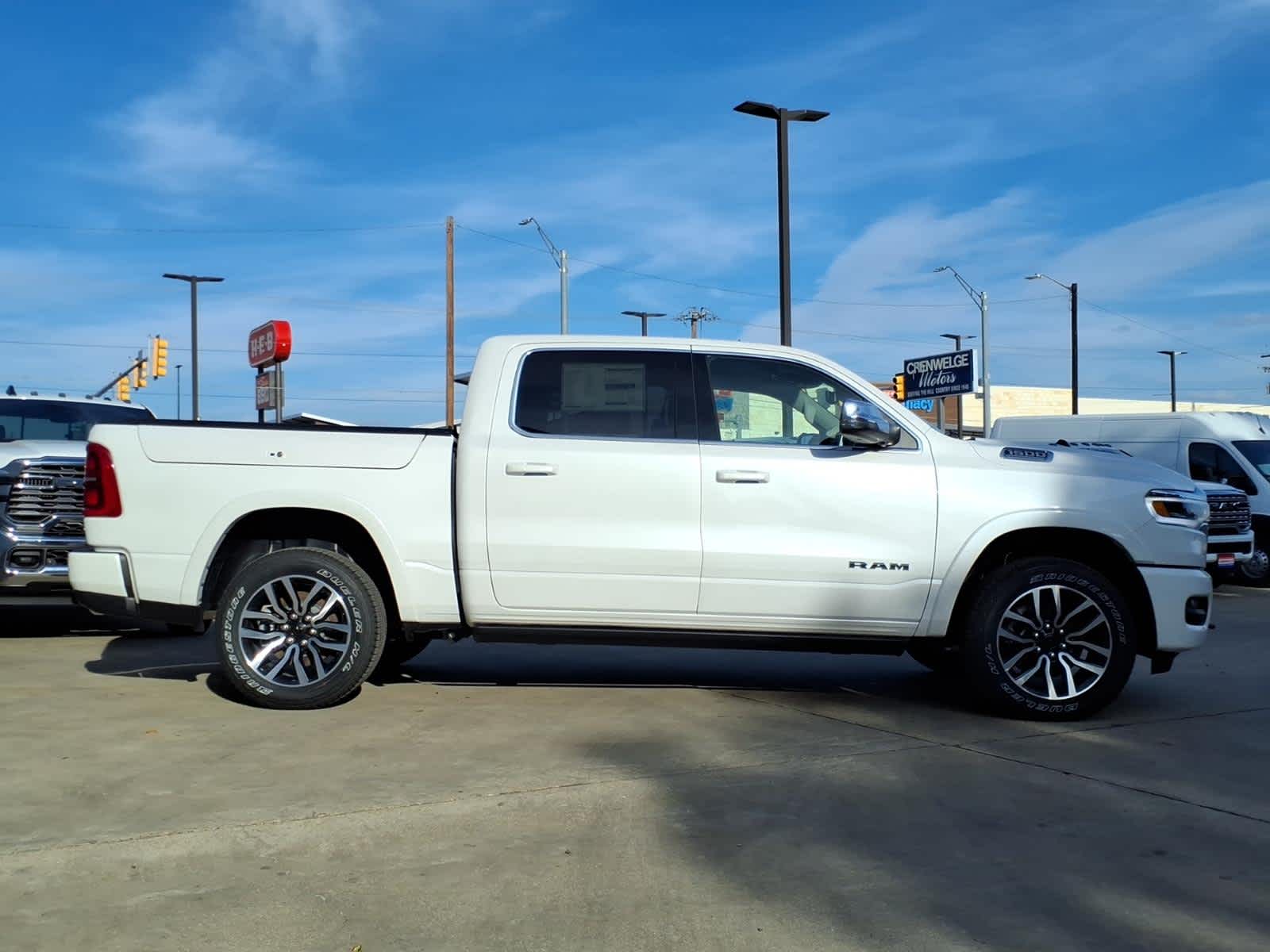 2026 RAM Ram 1500 RAM 1500 LIMITED LONGHORN CREW CAB 4X4 5'7' BOX