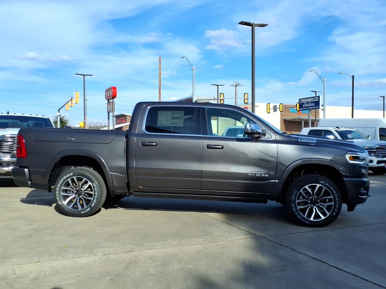 2026 RAM Ram 1500 RAM 1500 LIMITED LONGHORN CREW CAB 4X4 5'7' BOX