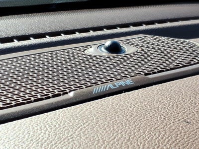 2021 RAM 1500 Laramie Crew Cab 4x4 5'7' Box