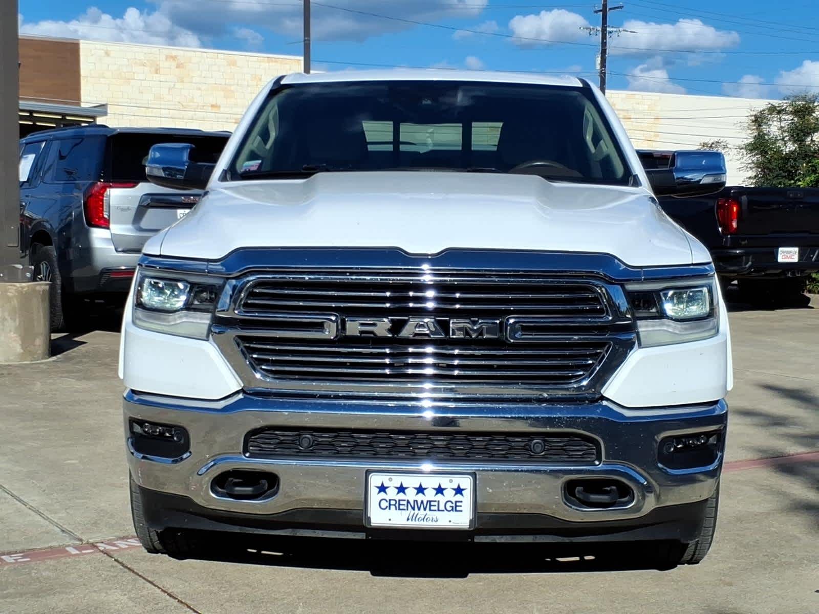 2021 RAM 1500 Laramie Crew Cab 4x4 5'7' Box