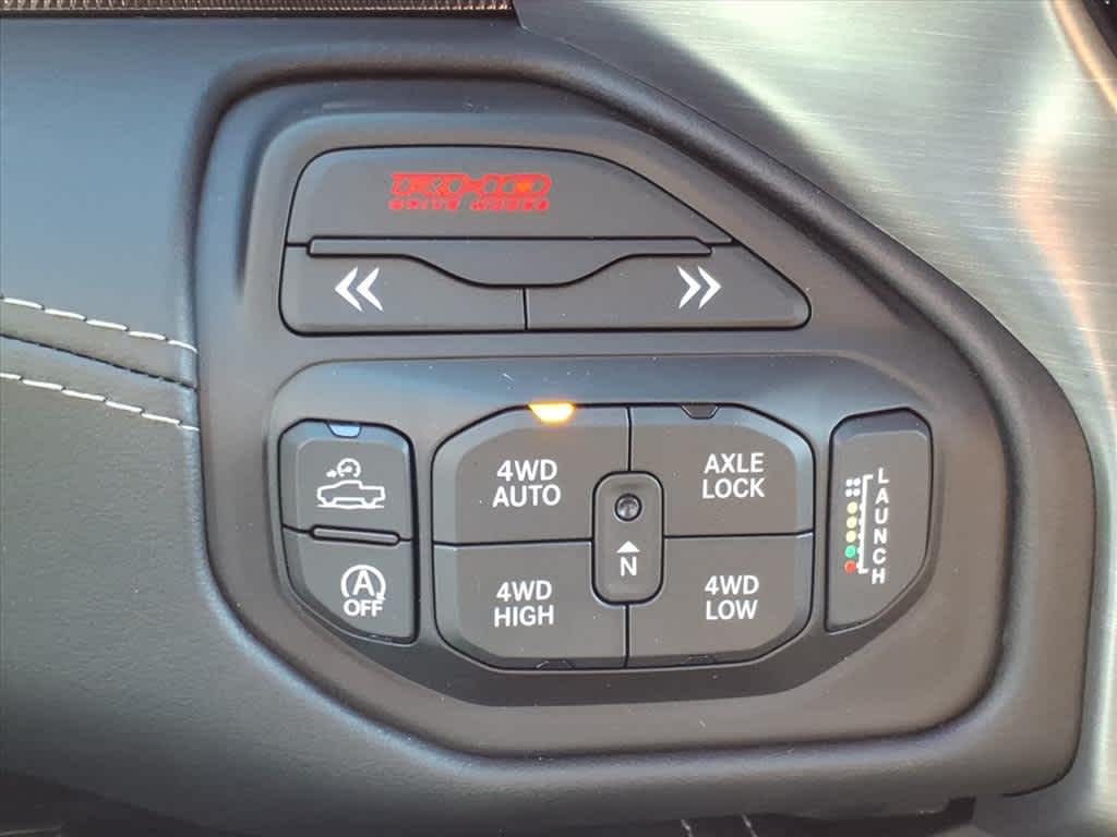 2026 RAM Ram 1500 RAM 1500 RHO CREW CAB 4X4 5'7' BOX