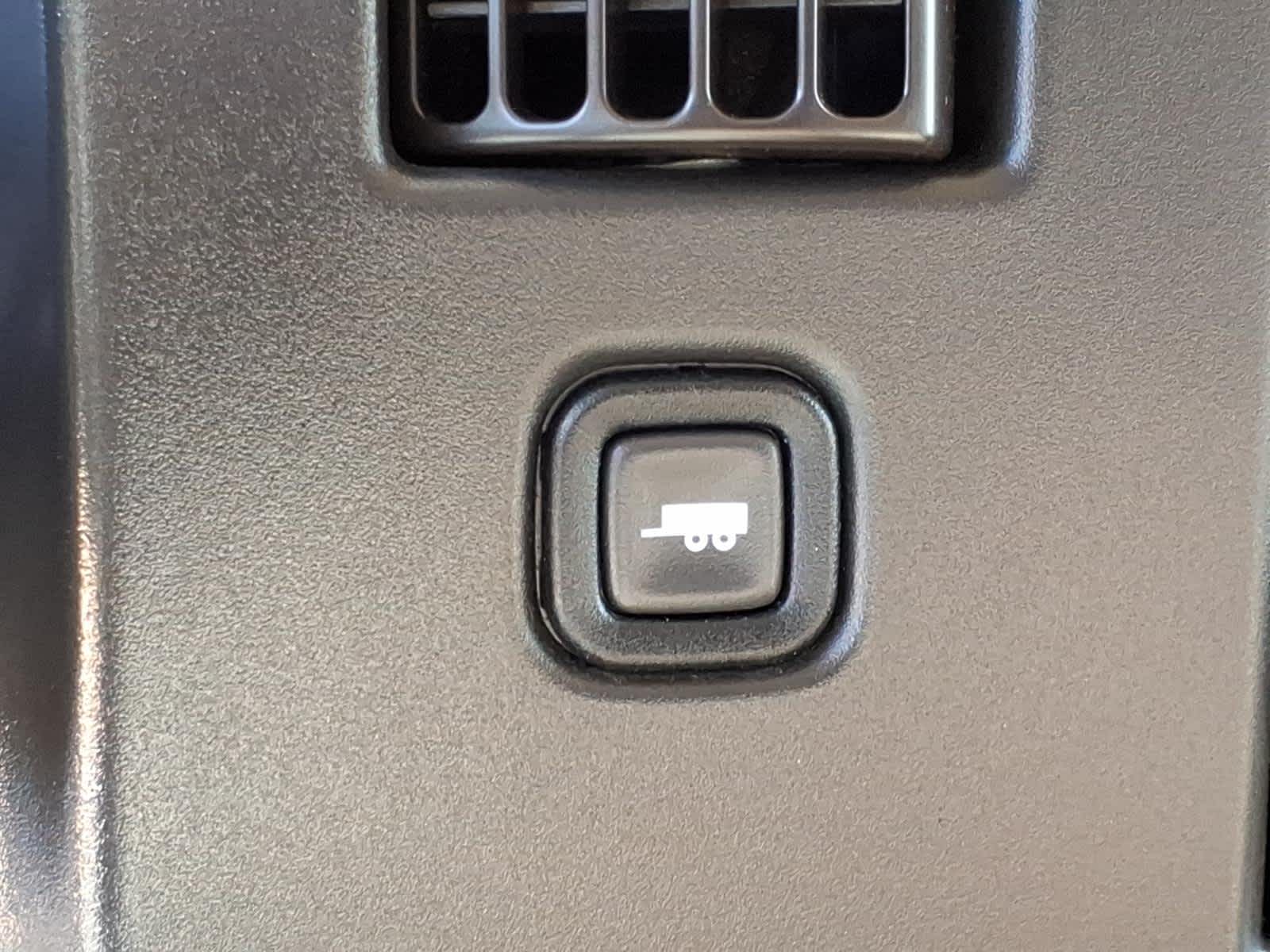 2021 Chevrolet Express Cutaway Work Van