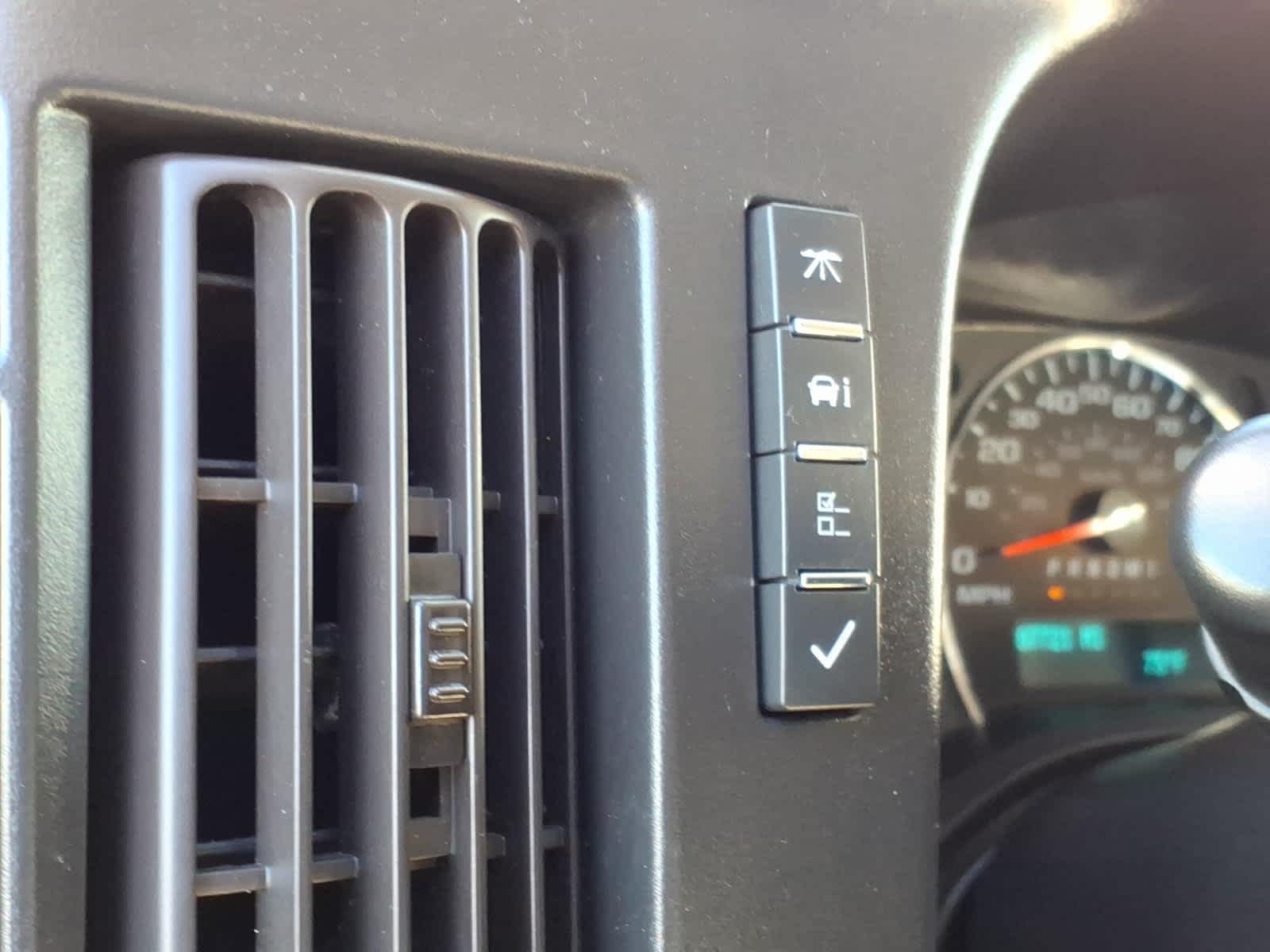 2021 Chevrolet Express Cutaway Work Van