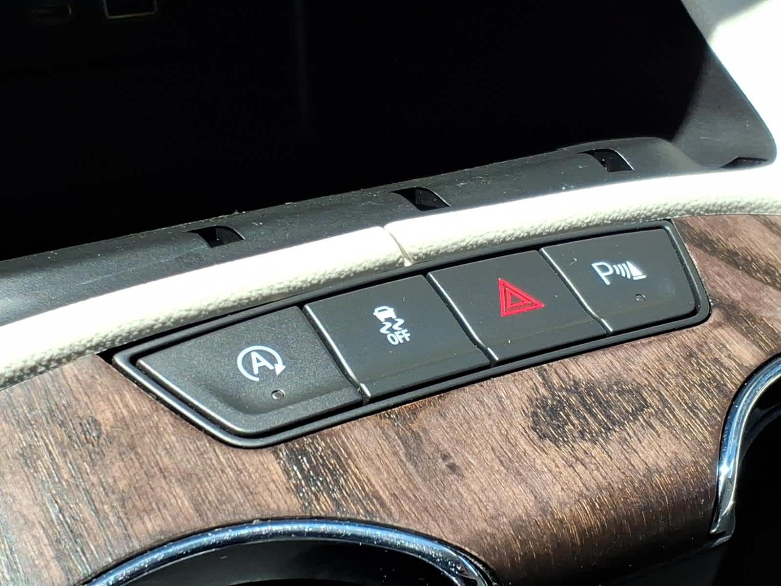 2021 GMC Acadia FWD Denali