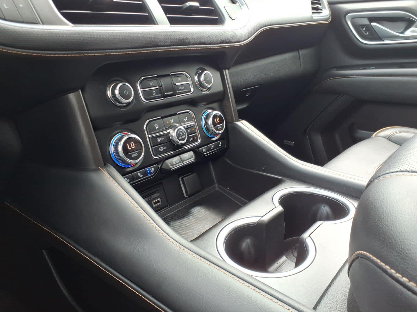 2021 GMC Yukon 4WD AT4