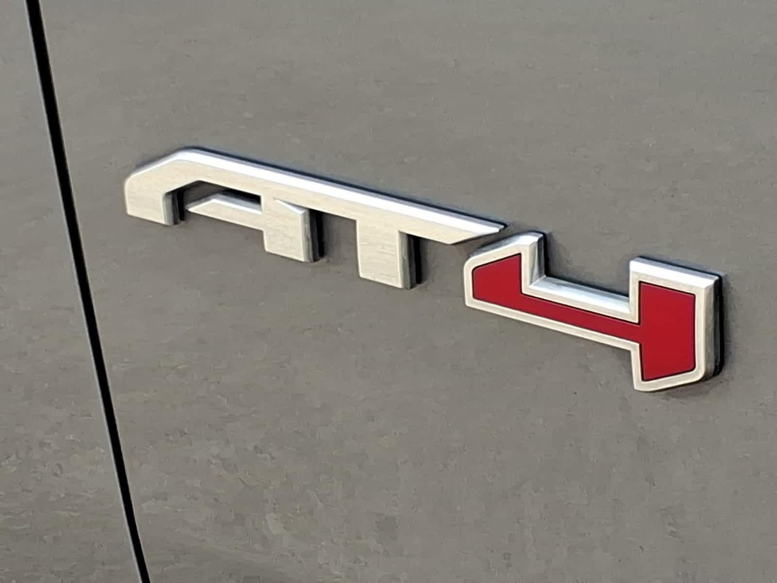 2021 GMC Yukon 4WD AT4