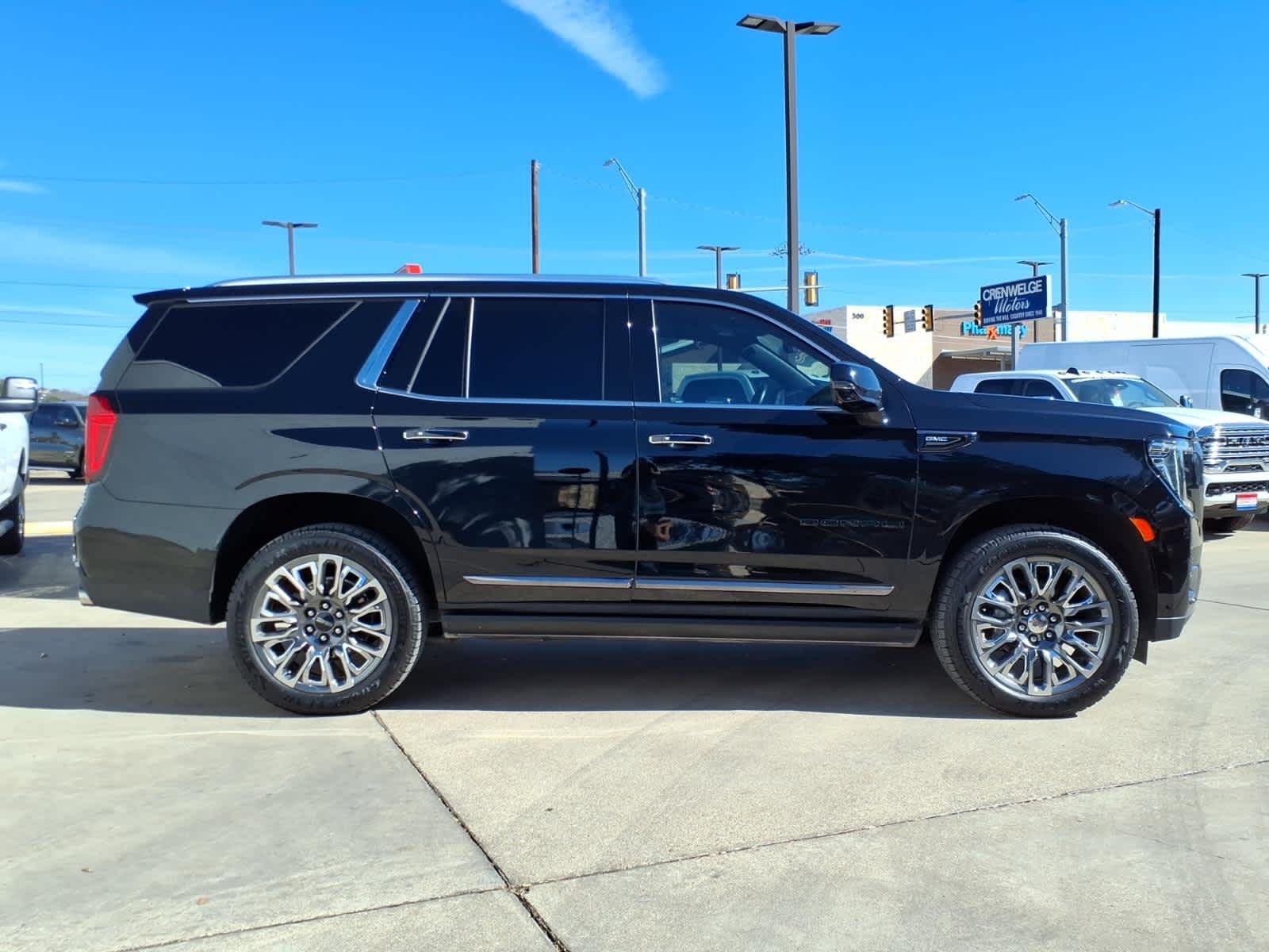 2024 GMC Yukon 4WD Denali Ultimate