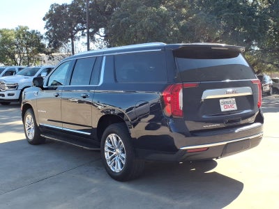 2023 GMC Yukon XL 4WD SLT