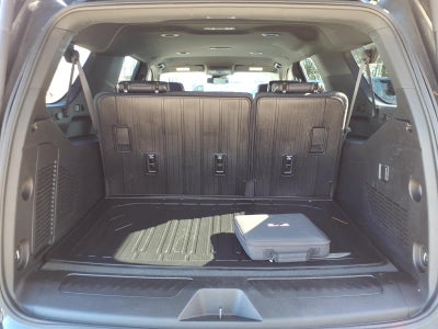 2023 GMC Yukon XL 4WD SLT