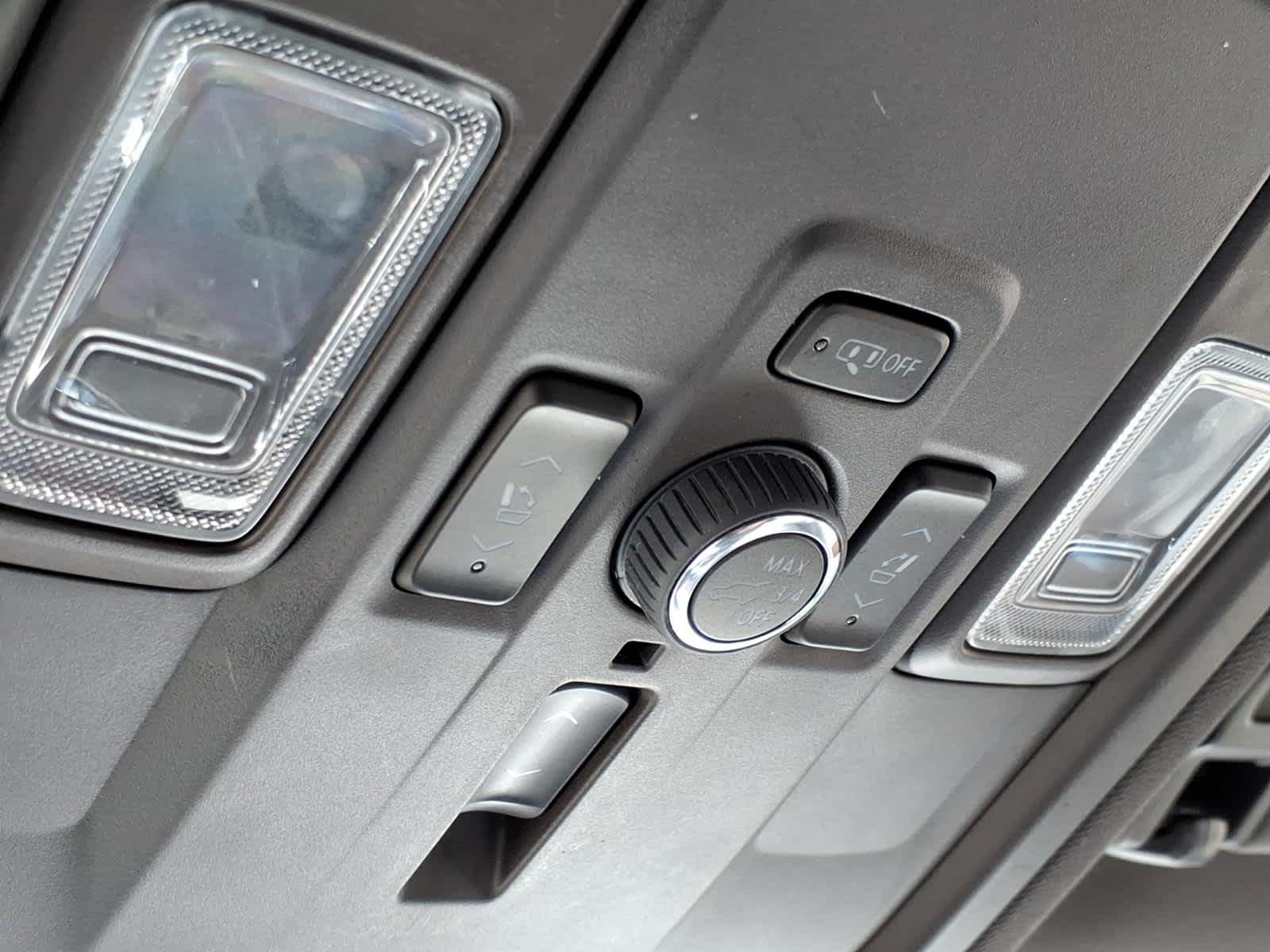 2025 GMC Yukon XL 4WD Elevation