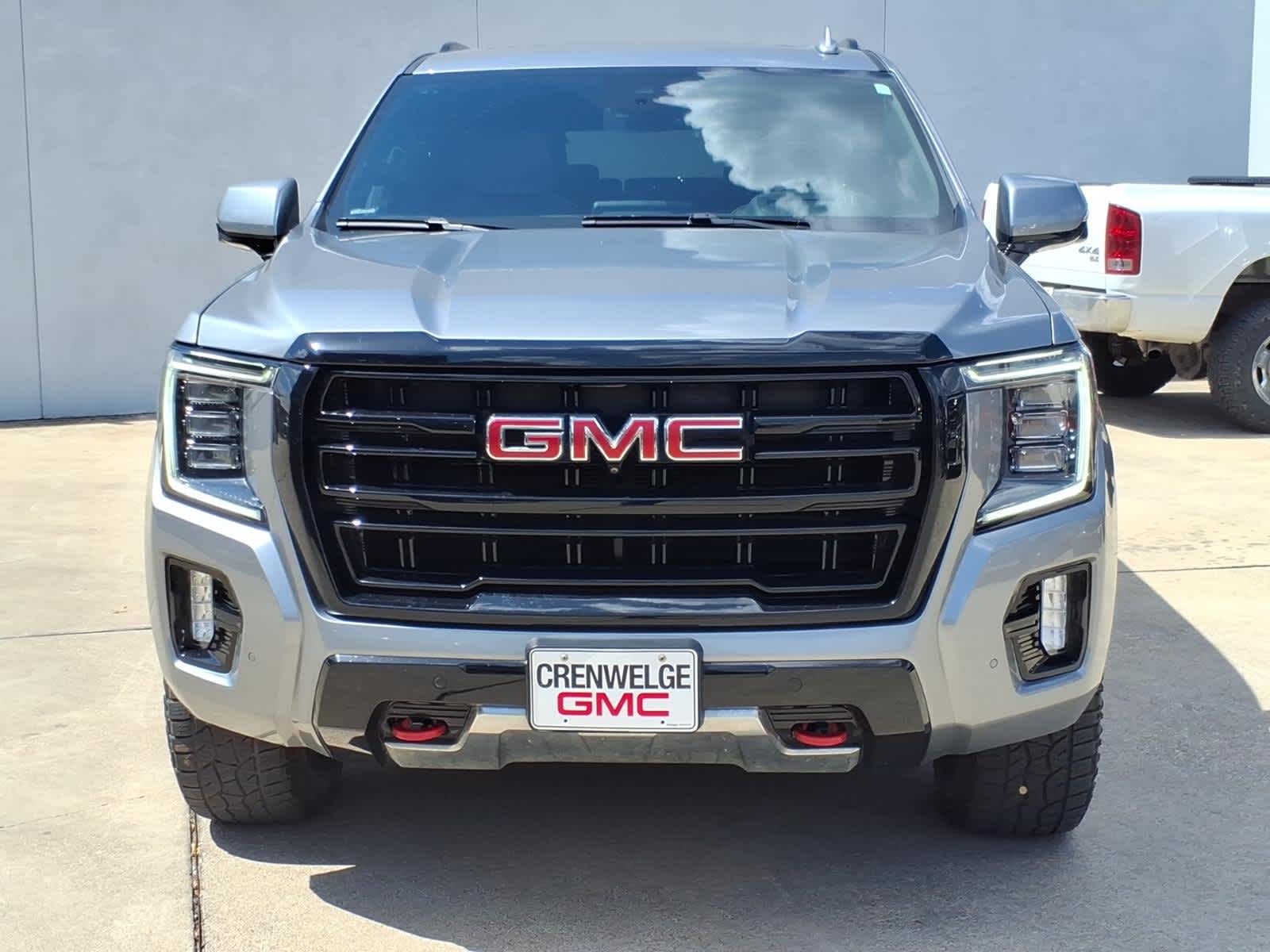 2023 GMC Yukon XL 4WD AT4