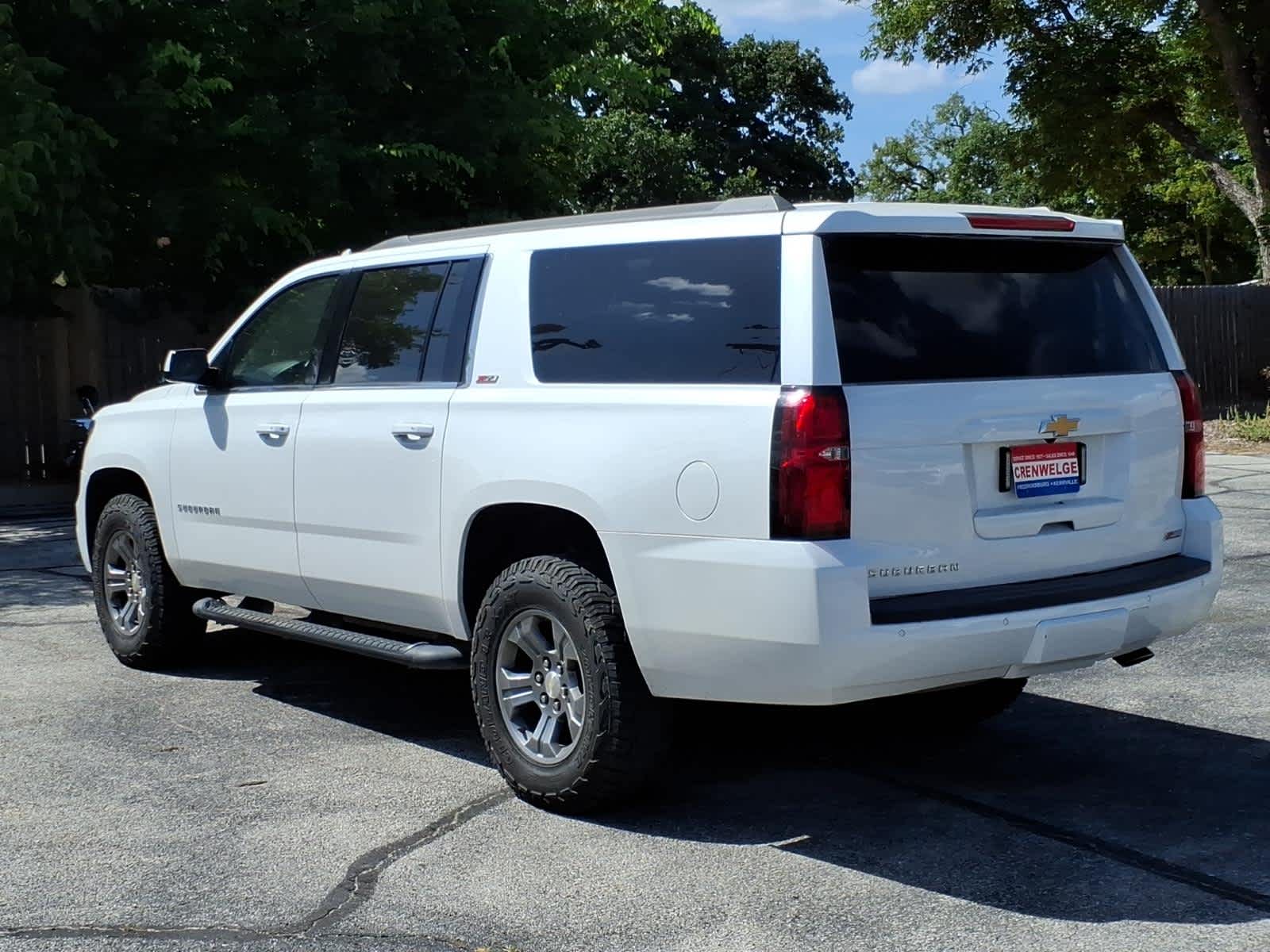 2020 Chevrolet Suburban 4WD LT