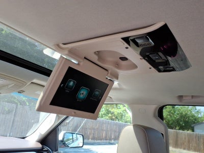 2020 Chevrolet Suburban 4WD LT