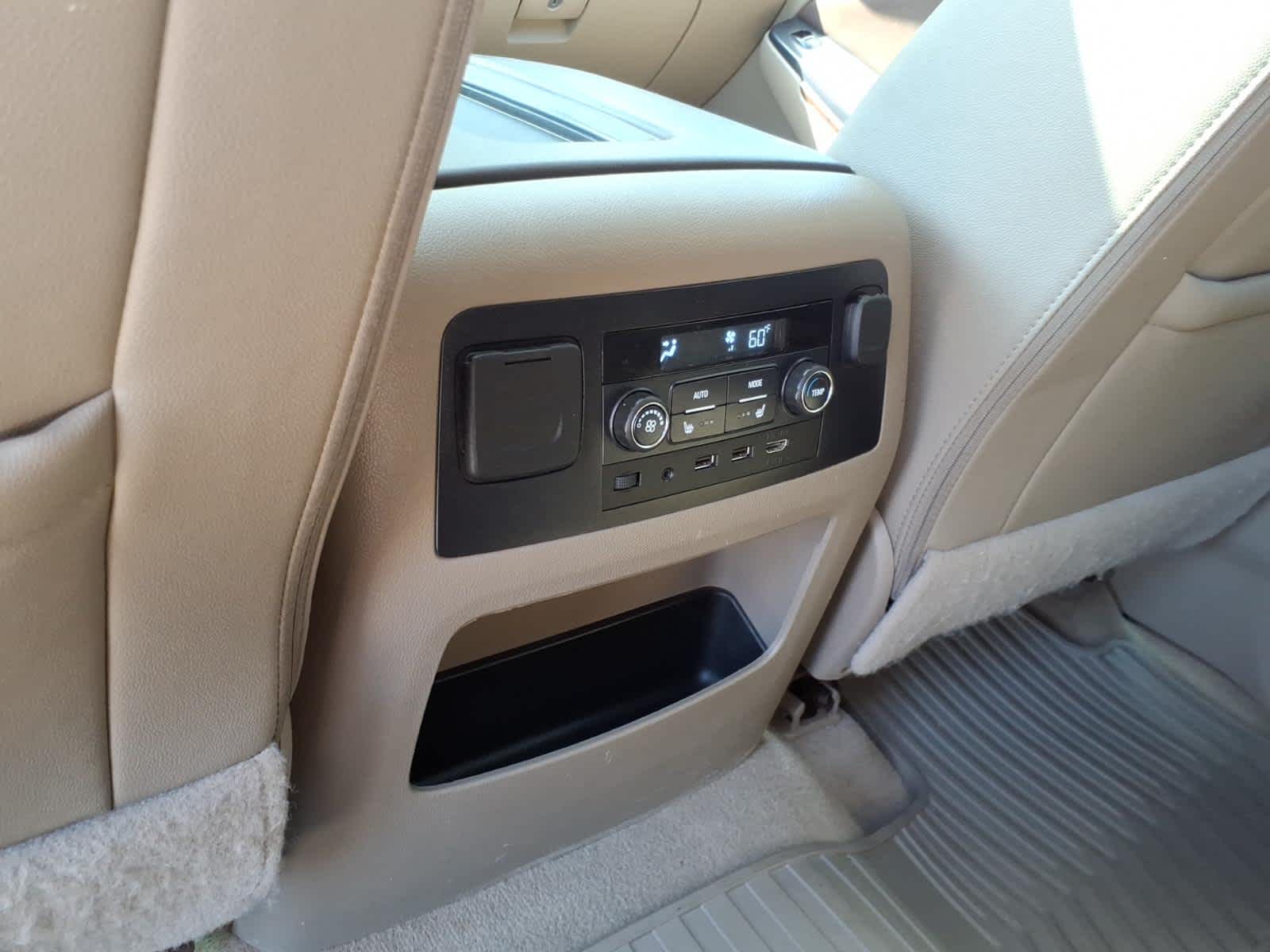 2020 Chevrolet Suburban 4WD LT