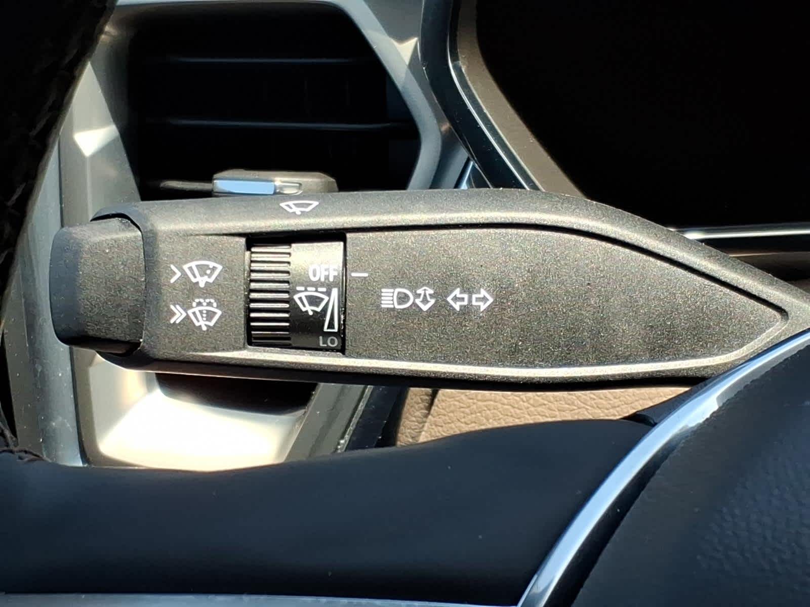 2024 GMC Canyon 4WD Denali