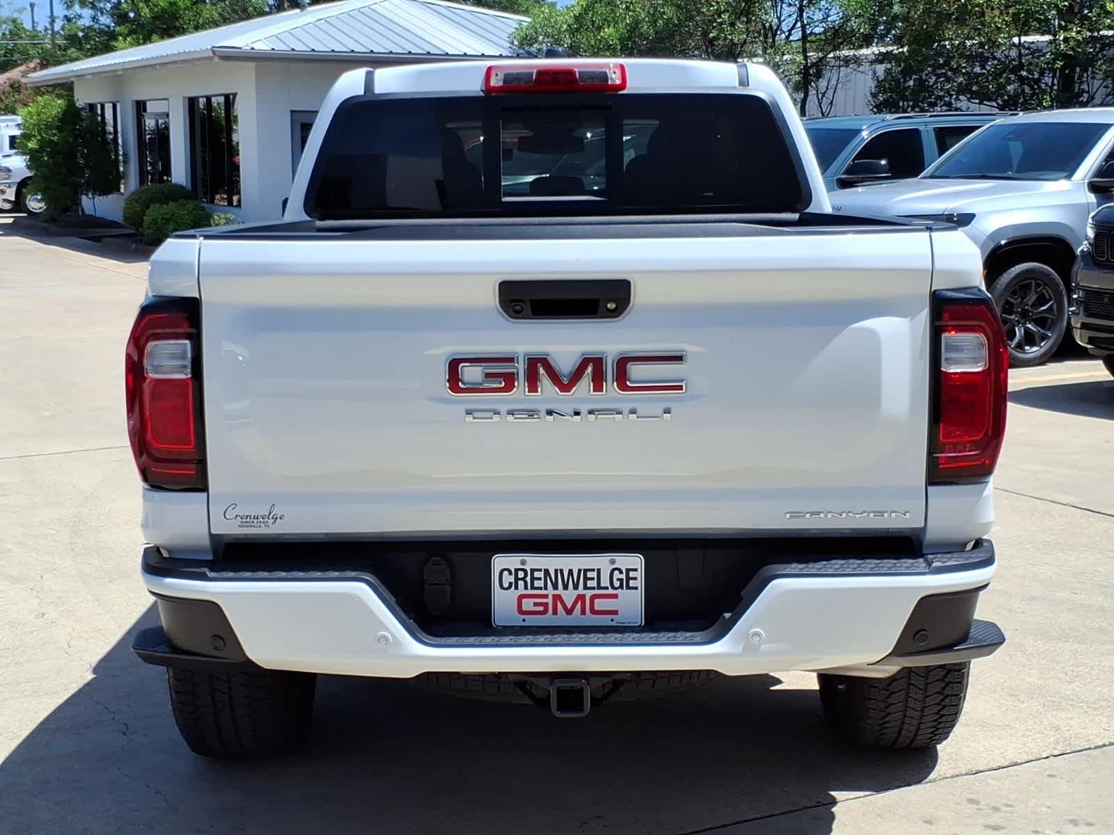 2024 GMC Canyon 4WD Denali