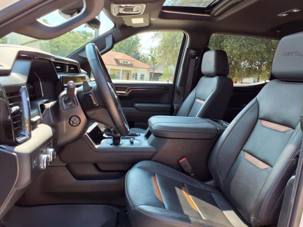 2024 GMC Sierra 1500 4WD Crew Cab Short Box AT4