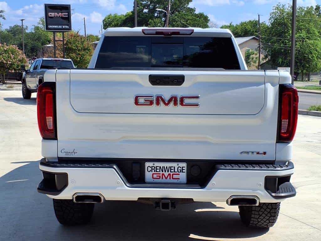 2024 GMC Sierra 1500 4WD Crew Cab Short Box AT4