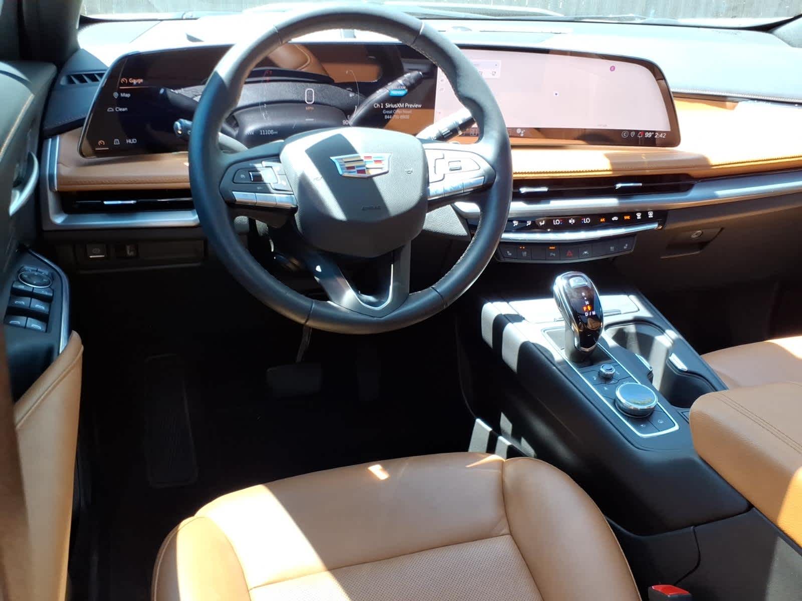 2024 Cadillac XT4 FWD Premium Luxury