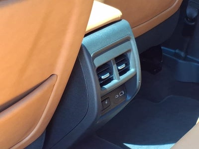2024 Cadillac XT4 FWD Premium Luxury