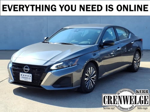 2025 Nissan Altima SV FWD