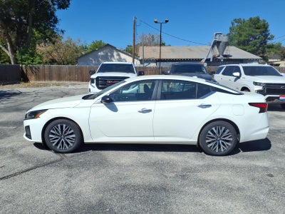 2025 Nissan Altima SV FWD