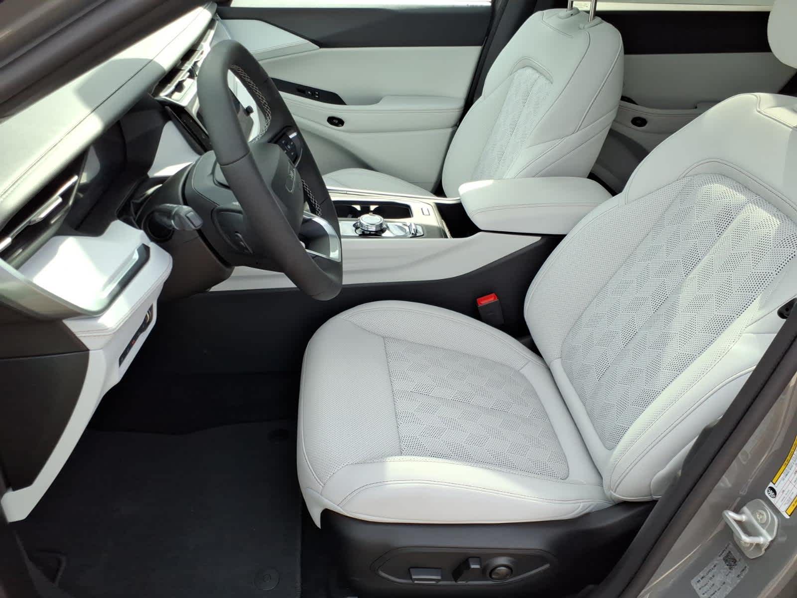 2026 Jeep Cherokee CHEROKEE OVERLAND 4X4