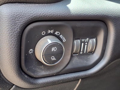 2022 RAM 3500 Laramie Crew Cab 4x4 8' Box