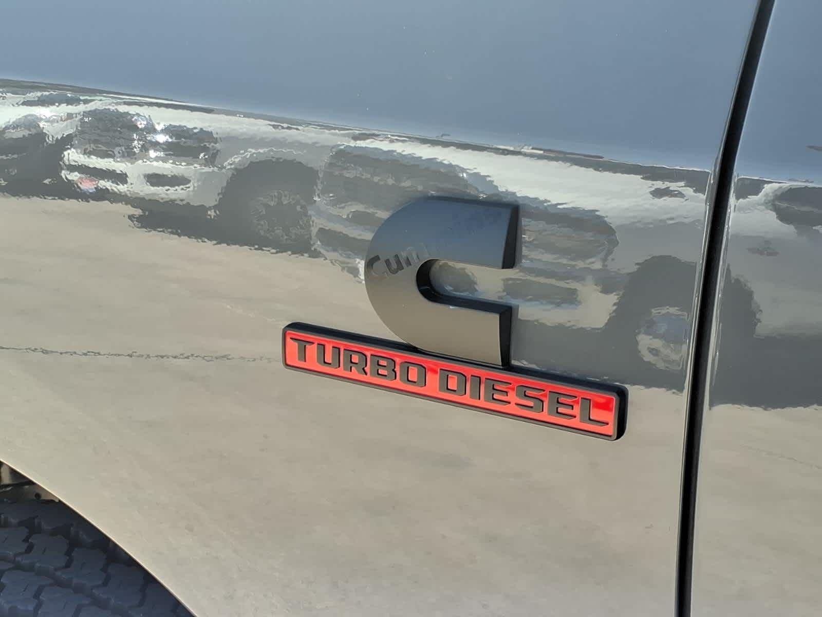 2026 RAM Ram 2500 RAM 2500 BLACK EXPRESS CREW CAB 4X4 6'4' BOX