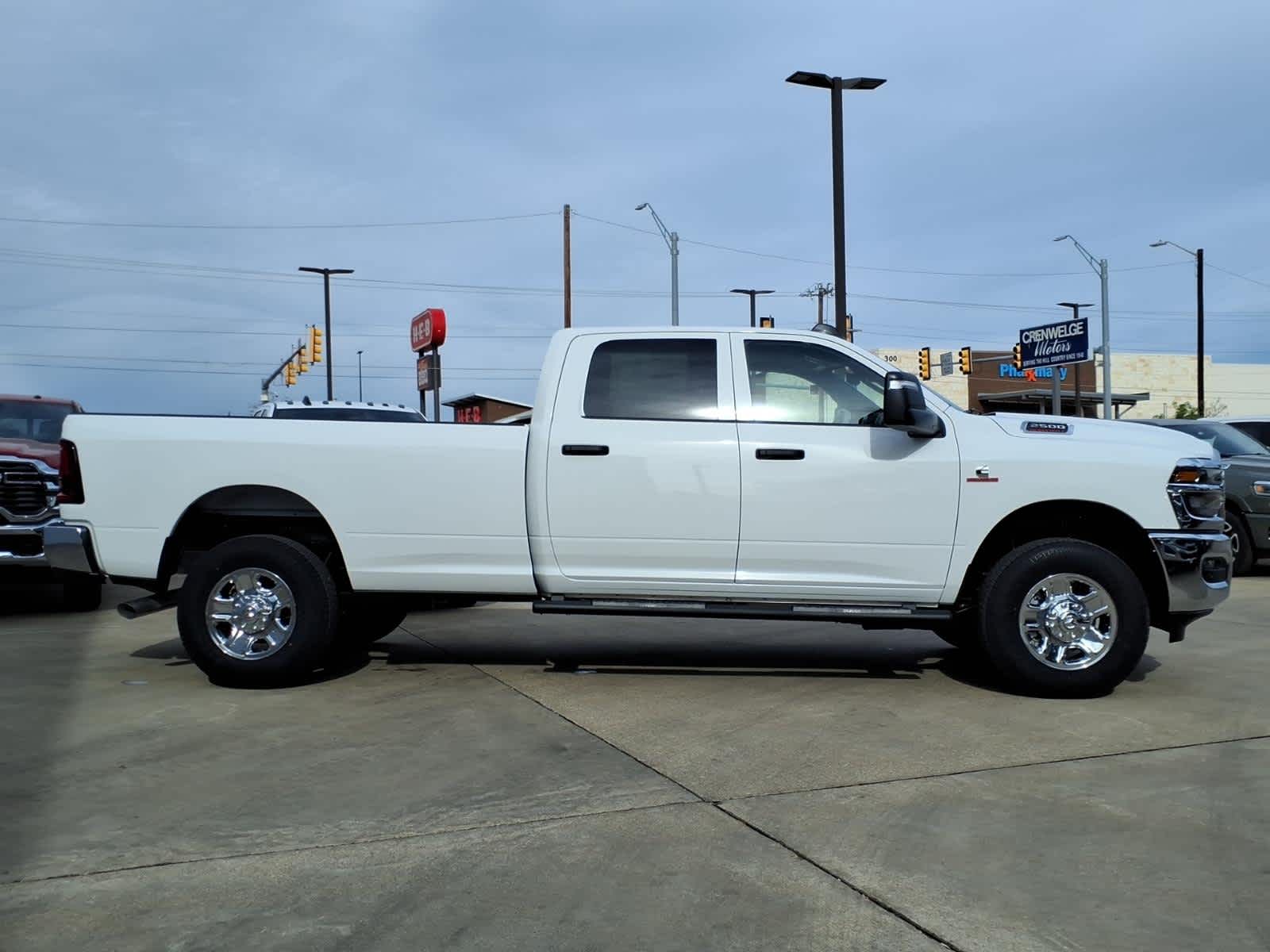 2026 RAM Ram 2500 RAM 2500 TRADESMAN CREW CAB 4X4 8' BOX