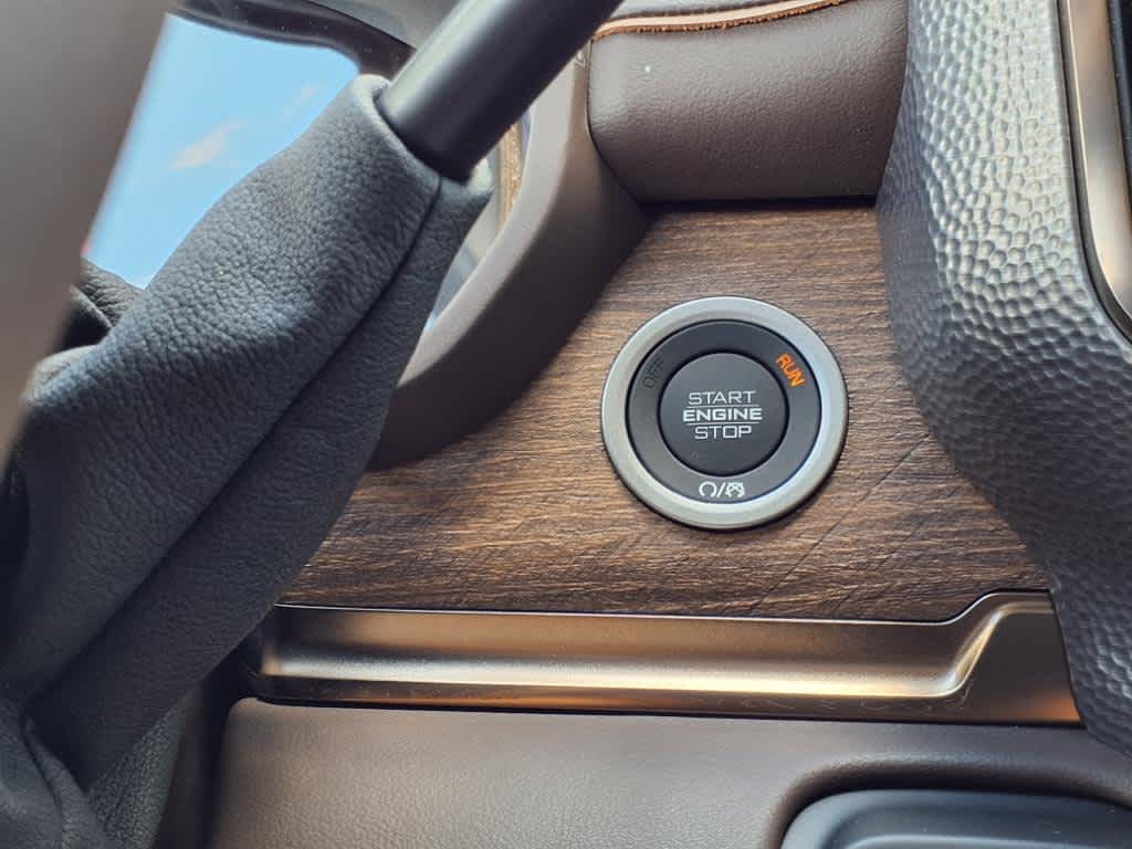 2025 RAM Ram 2500 RAM 2500 LIMITED LONGHORN MEGA CAB 4X4 6'4' BOX