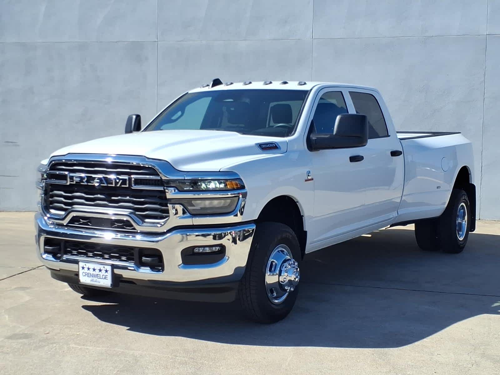 2026 RAM Ram 3500 RAM 3500 TRADESMAN CREW CAB 4X4 8' BOX