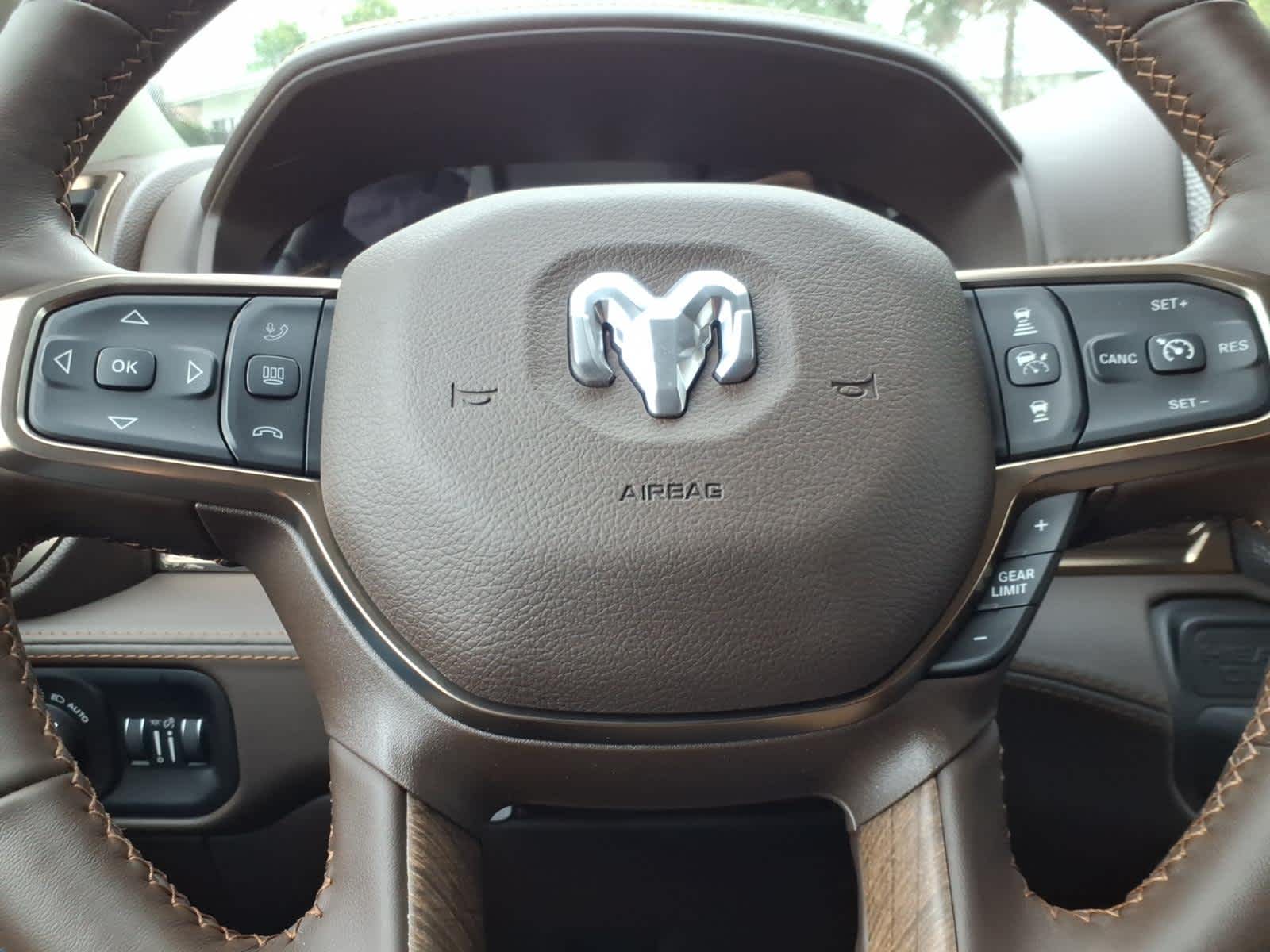 2026 RAM Ram 3500 RAM 3500 LIMITED LONGHORN MEGA CAB 4X4 6'4' BOX