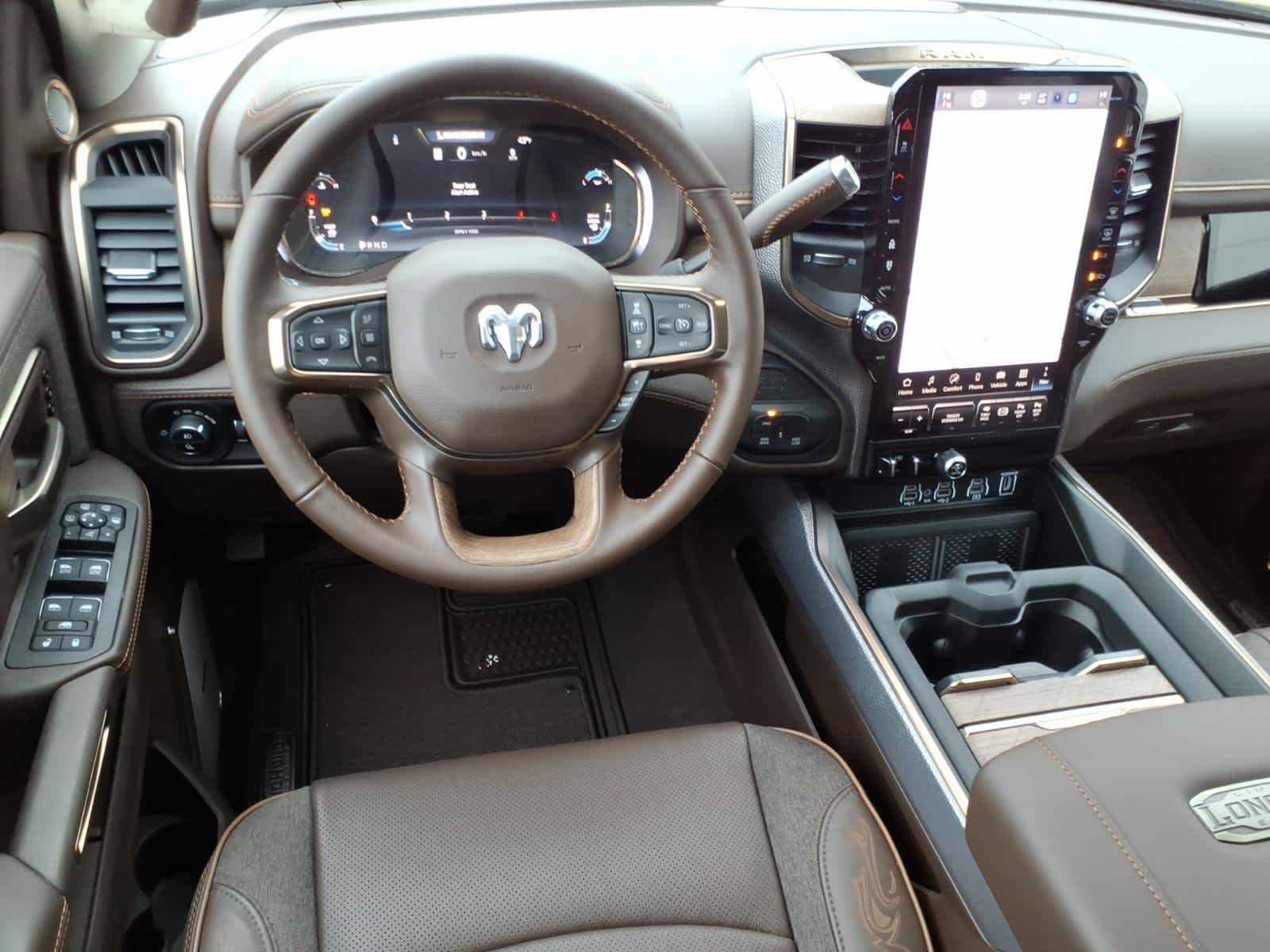 2026 RAM Ram 3500 RAM 3500 LIMITED LONGHORN MEGA CAB 4X4 6'4' BOX