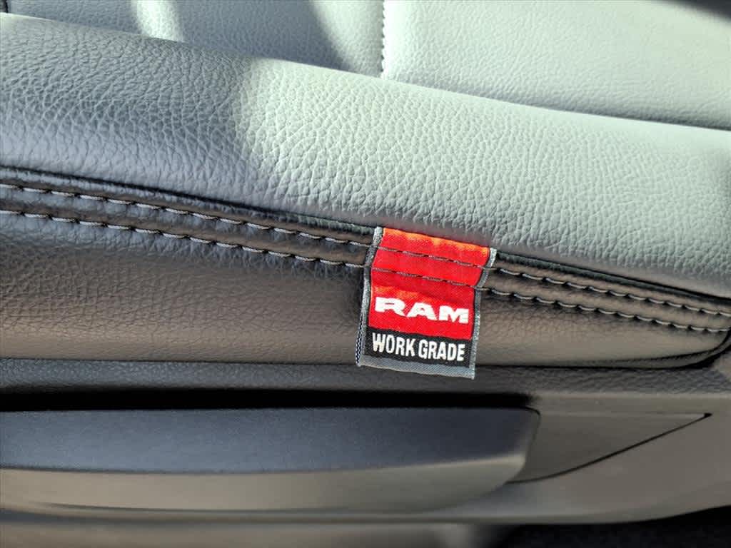 2026 RAM Ram 2500 RAM 2500 TRADESMAN REGULAR CAB 4X4 8' BOX