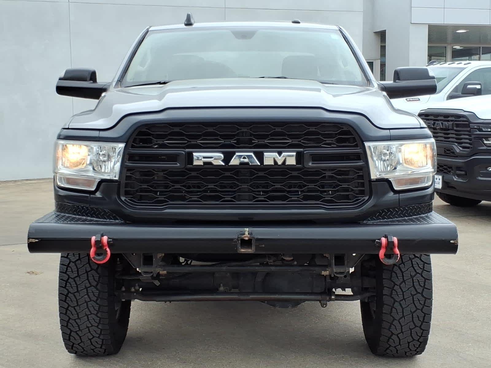 2020 RAM 2500 Tradesman Crew Cab 4X4 6'4' Box