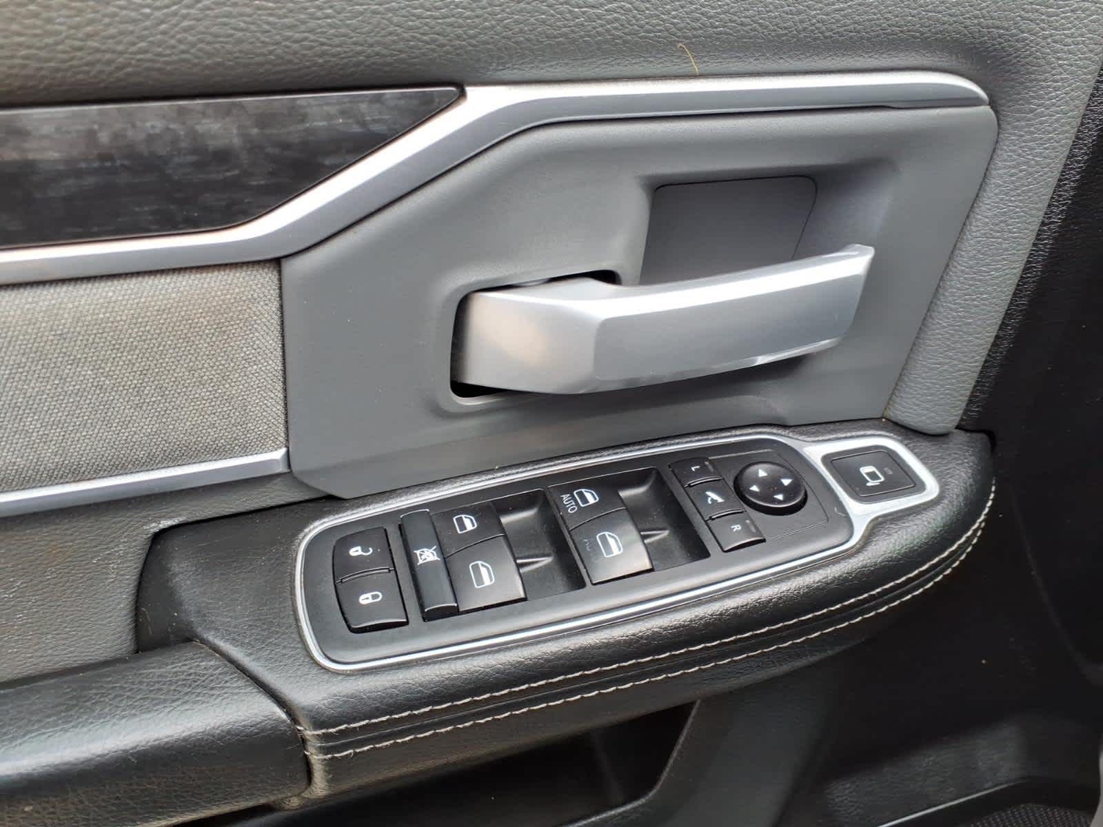 2020 RAM 2500 Lone Star Crew Cab 4x4 6'4' Box