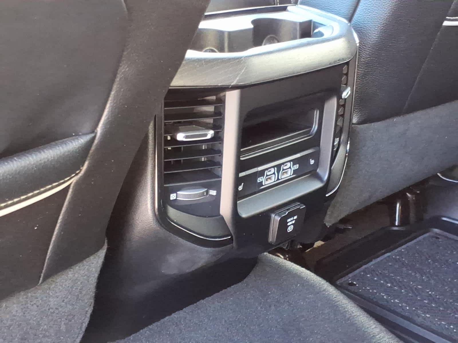 2022 RAM 2500 Limited Mega Cab 4x4 6'4' Box