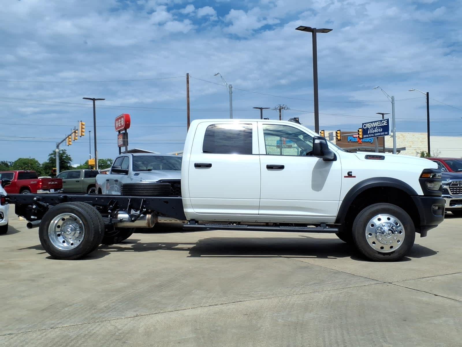 2026 RAM Ram 4500 Chassis Cab RAM 4500 TRADESMAN CHASSIS CREW CAB 4X4 60' CA