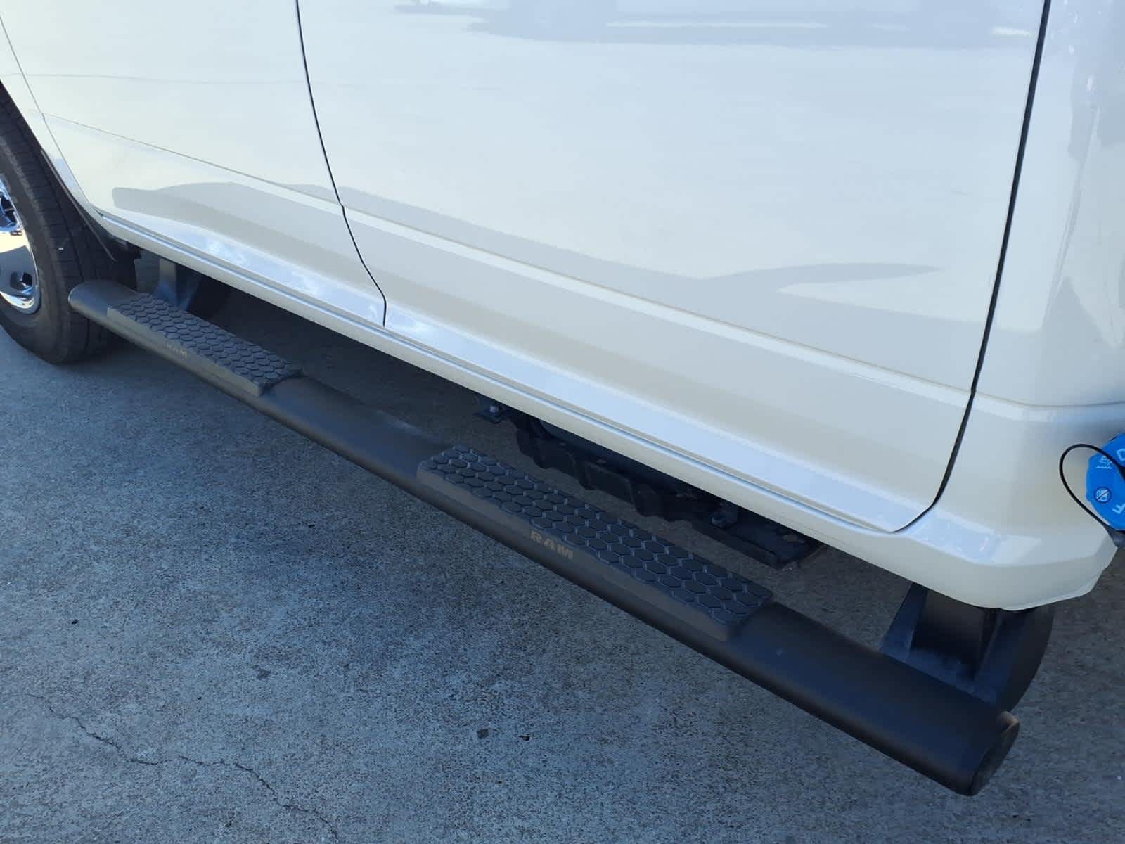 2026 RAM Ram 3500 Chassis Cab RAM 3500 TRADESMAN CREW CAB CHASSIS 4X4 60' CA