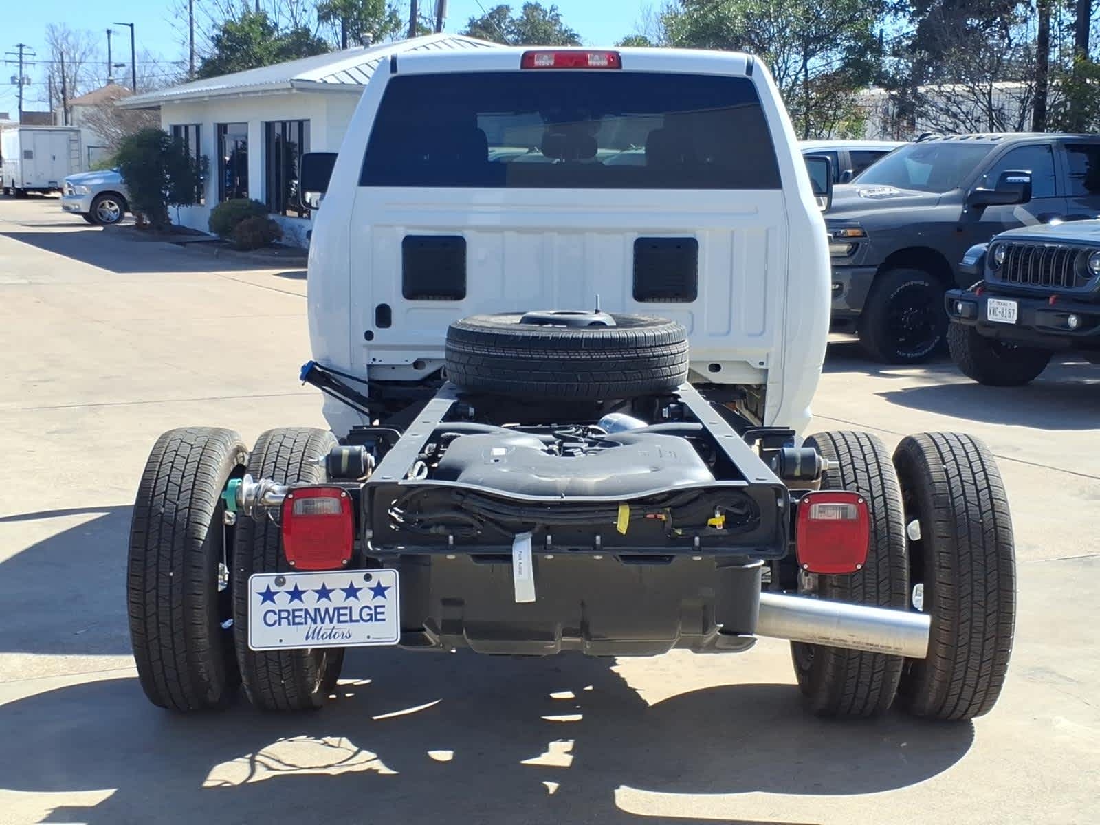 2026 RAM Ram 3500 Chassis Cab RAM 3500 TRADESMAN CREW CAB CHASSIS 4X4 60' CA