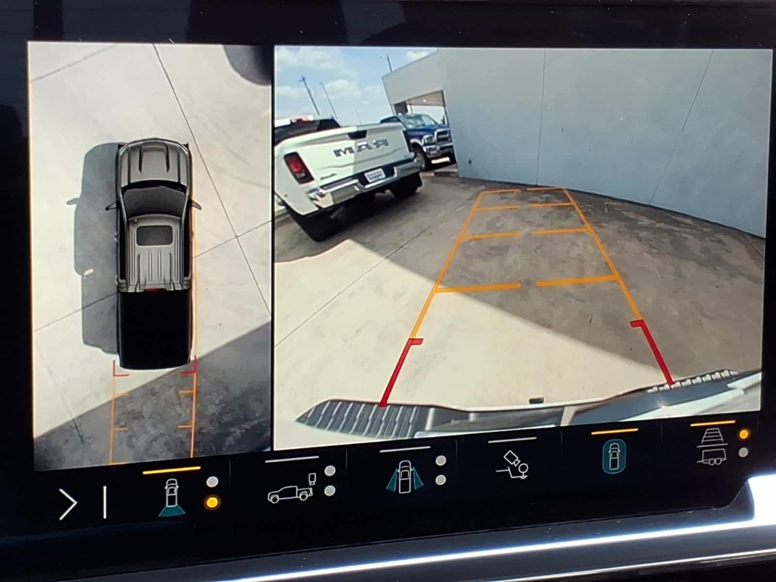 2023 Chevrolet Silverado 1500 4WD Crew Cab Short Bed High Country
