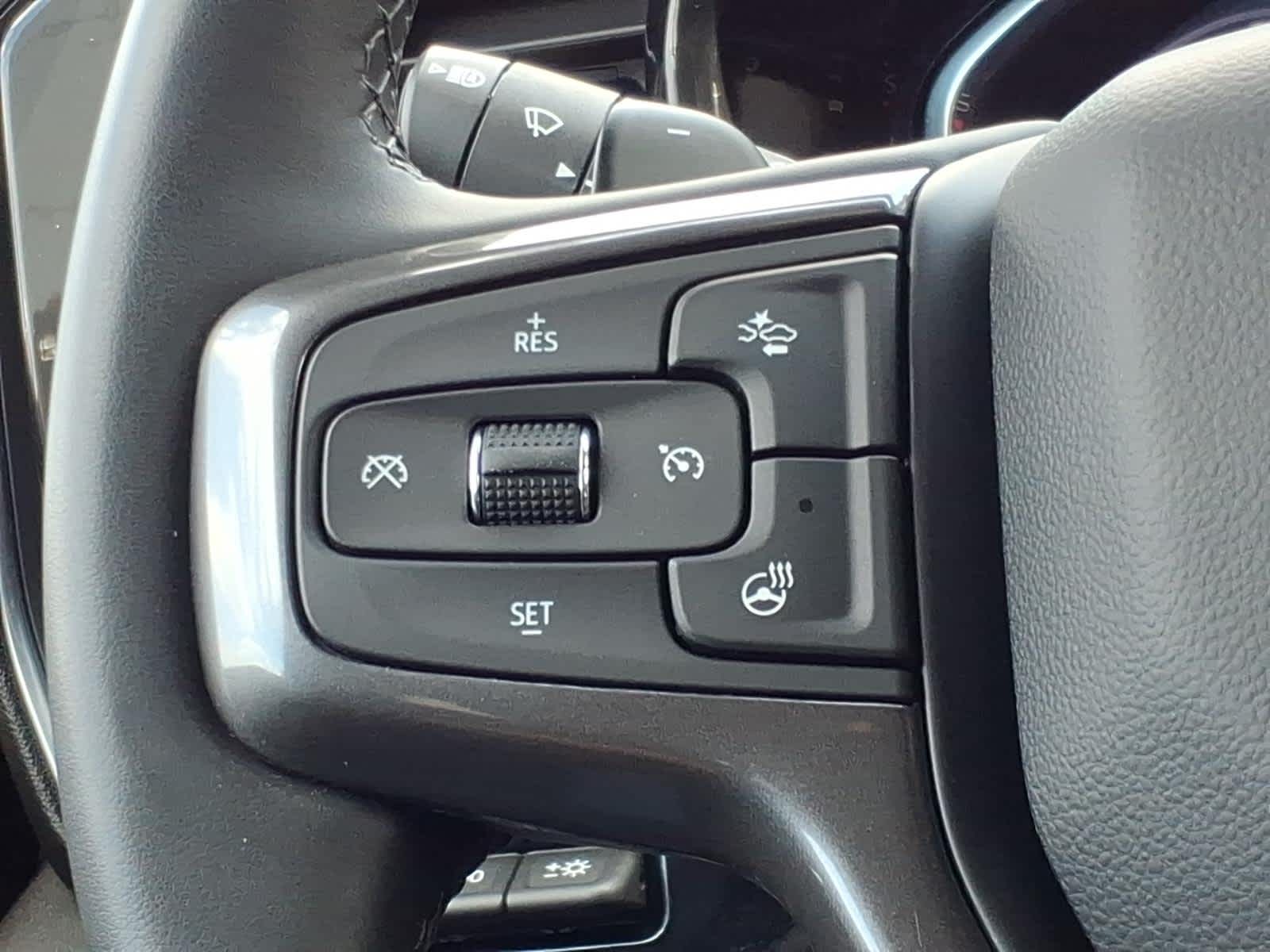 2023 Chevrolet Silverado 1500 4WD Crew Cab Short Bed High Country
