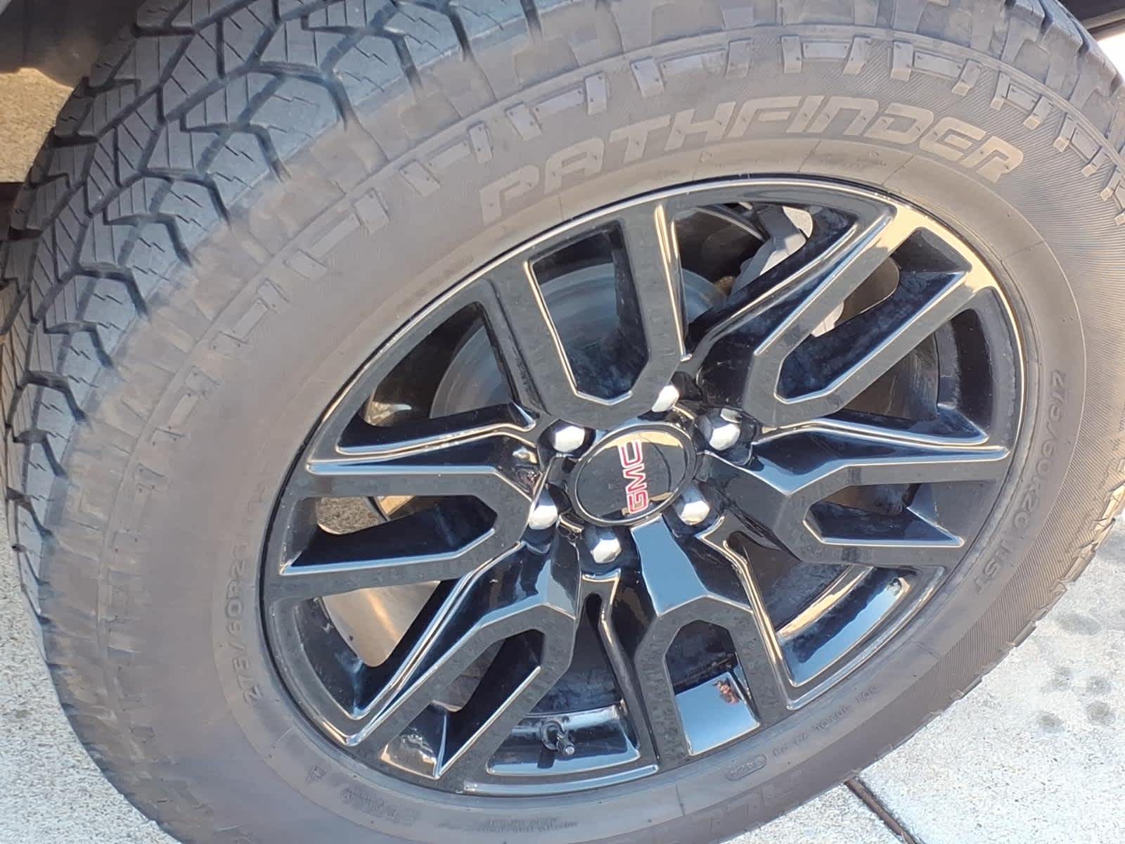 2022 GMC Sierra 1500 4WD Crew Cab Short Box Elevation