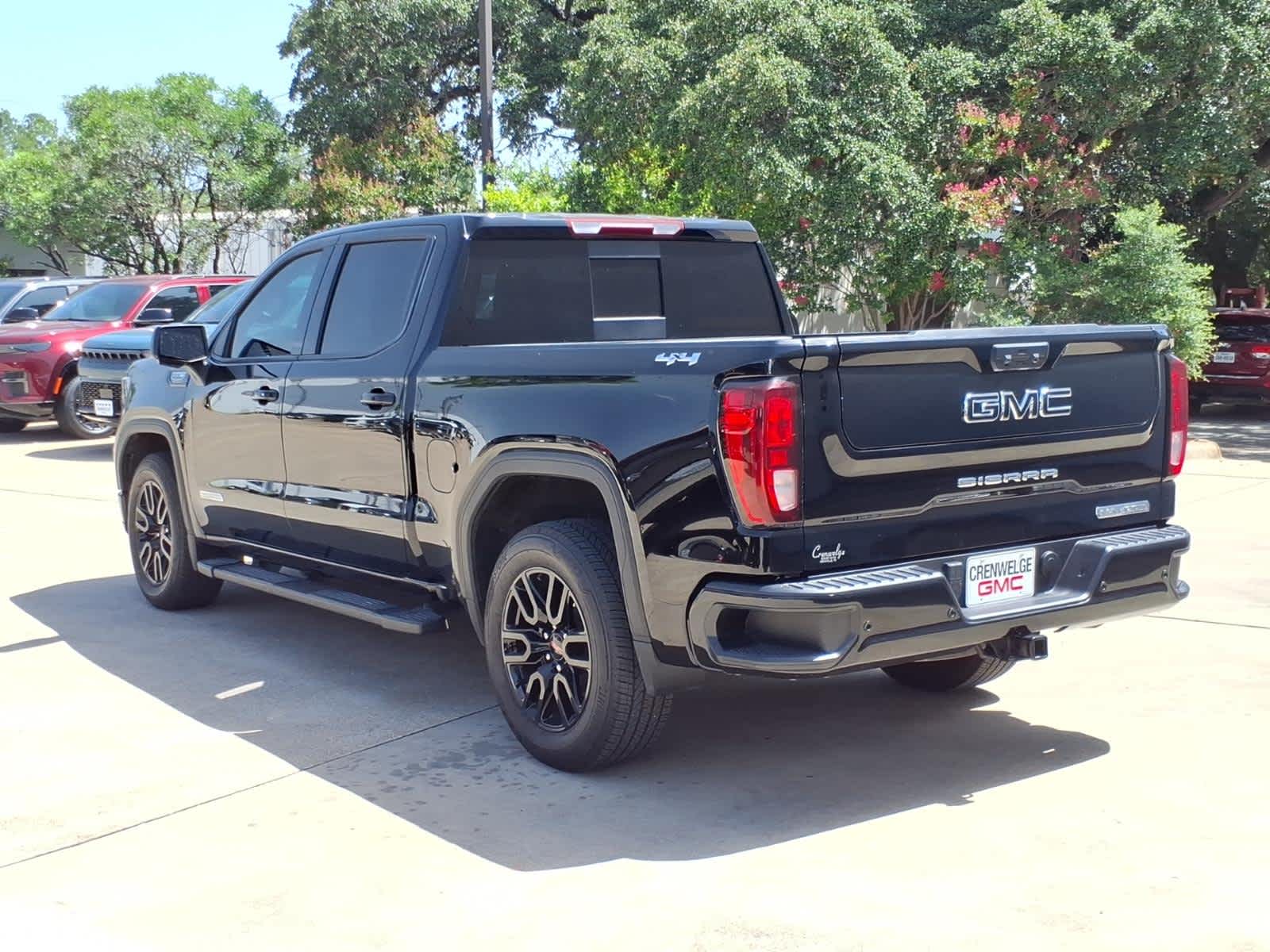 2025 GMC Sierra 1500 4WD Crew Cab Short Box Elevation with 3SB