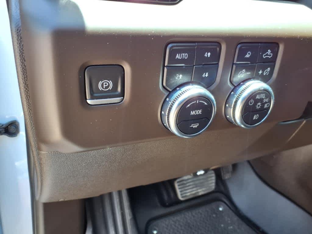 2022 GMC Sierra 1500 4WD Crew Cab Short Box Denali