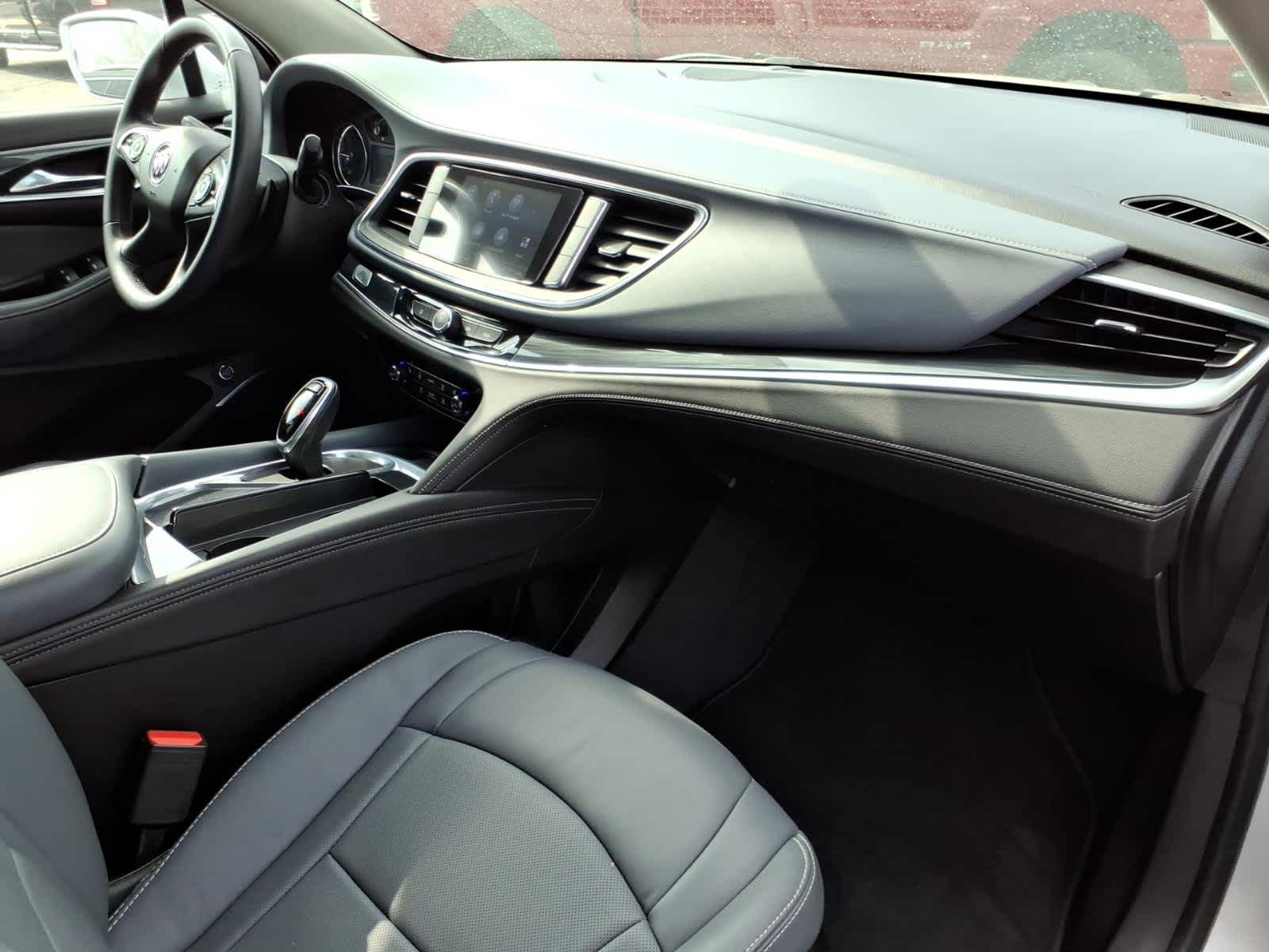 2020 Buick Enclave FWD Essence