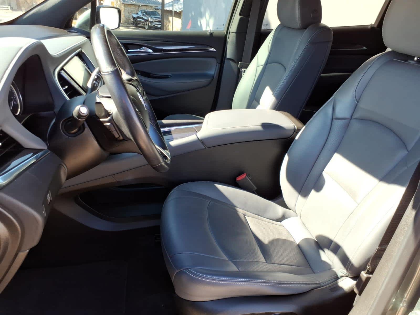 2023 Buick Enclave Essence FWD