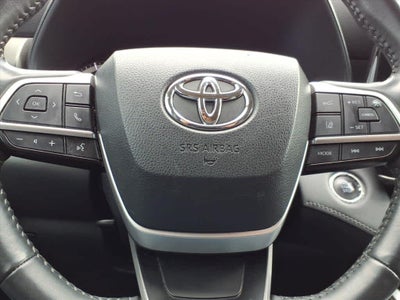 2023 Toyota Highlander LE